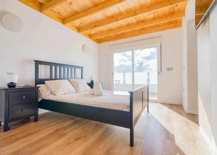 Adrian * Las Palmas de Gran Canaria