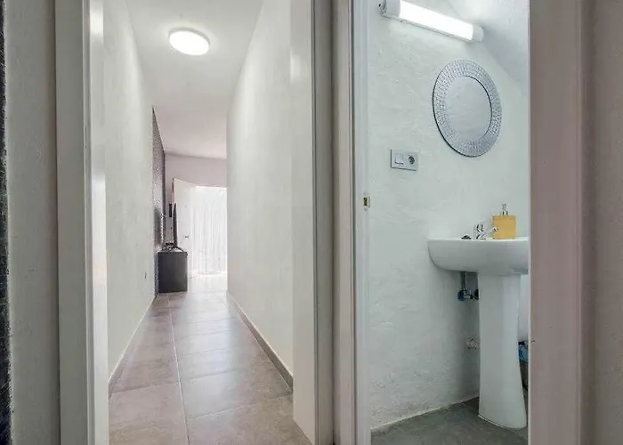 Adrian Las Palmas de Gran Canaria